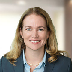 Photo of Karen Veraa-Perry, CFA