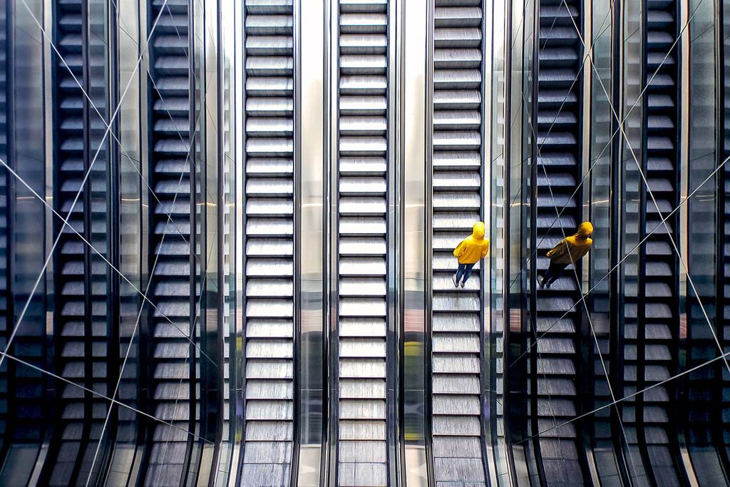 Image of a glass building.